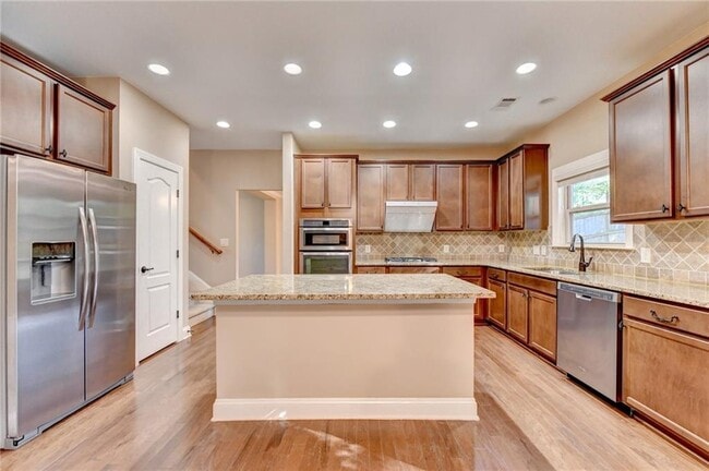 Building Photo - 3709 Union Park Dr