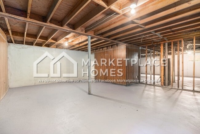 Building Photo - 3004 Twelve Oaks Cir