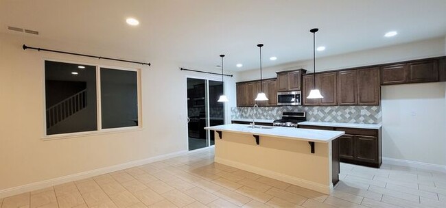 Building Photo - Stunning Former Model Home for Rent – Move...