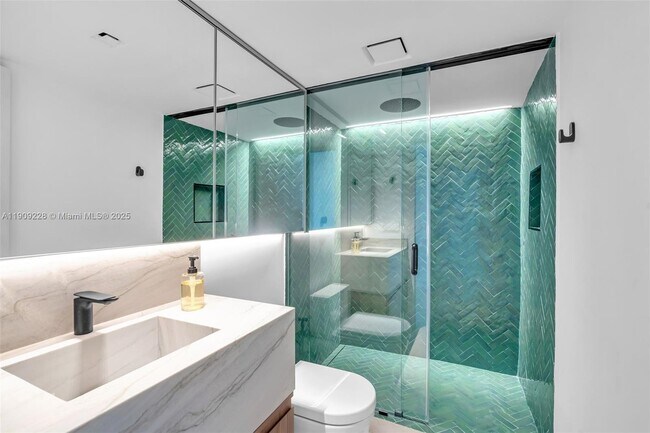 Building Photo - 3411 Indian Creek Dr