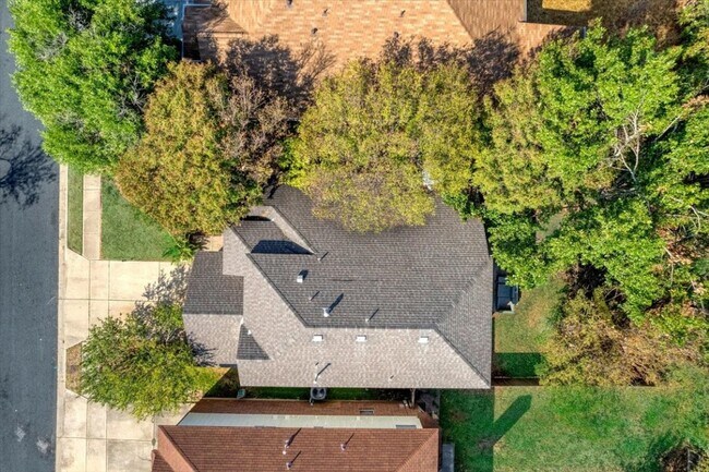 Building Photo - 13450 Moscow Trail