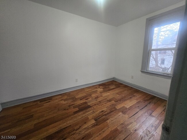 Building Photo - 102 South St