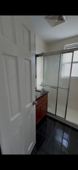 Building Photo - 4518 164th St