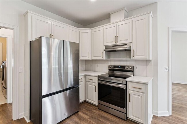 Building Photo - 417 Colley Ln