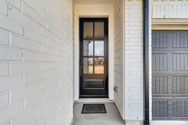 Building Photo - 27306 Ky Cv Ct