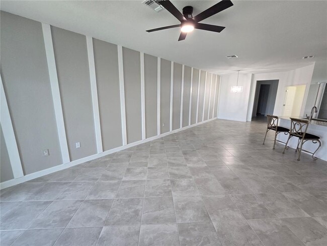 Building Photo - 8469 Shr Lk Dr