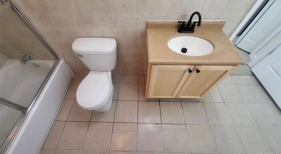 Building Photo - 49 Carroll St