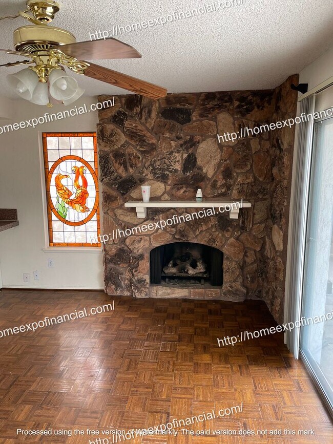 Building Photo - Nice House For Rent