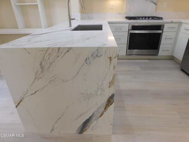 Building Photo - 4887 Santo Dr