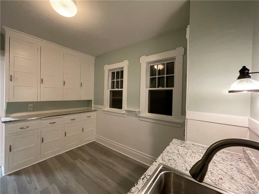 Kitchen - 9 Bewley Pkwy