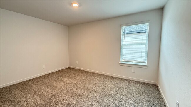 Building Photo - 3934 Winterbourne Wy
