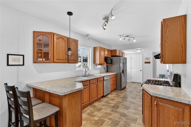 Building Photo - 47 15th Ave