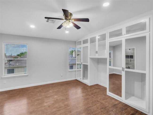 Building Photo - 15834 Mountain Mist Trail