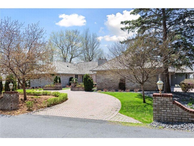 Building Photo - 3345 Eagle Bluff Rd