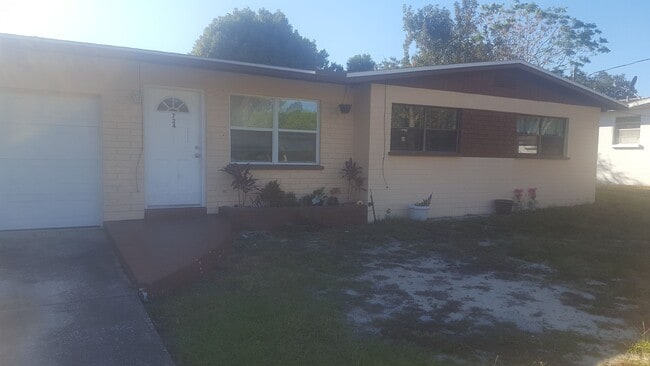 Primary Photo - 3 bedroom one bath with garage