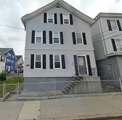 Primary Photo - 270 4th St
