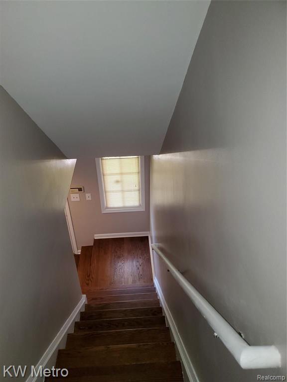 Building Photo - 553 N Old Woodward Ave