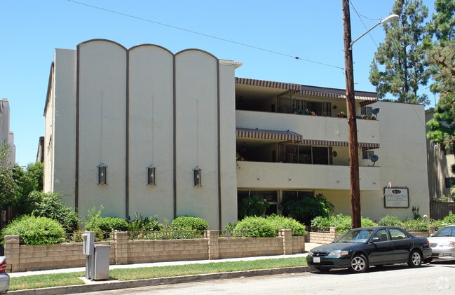 Building Photo - Willis Manor Apartments