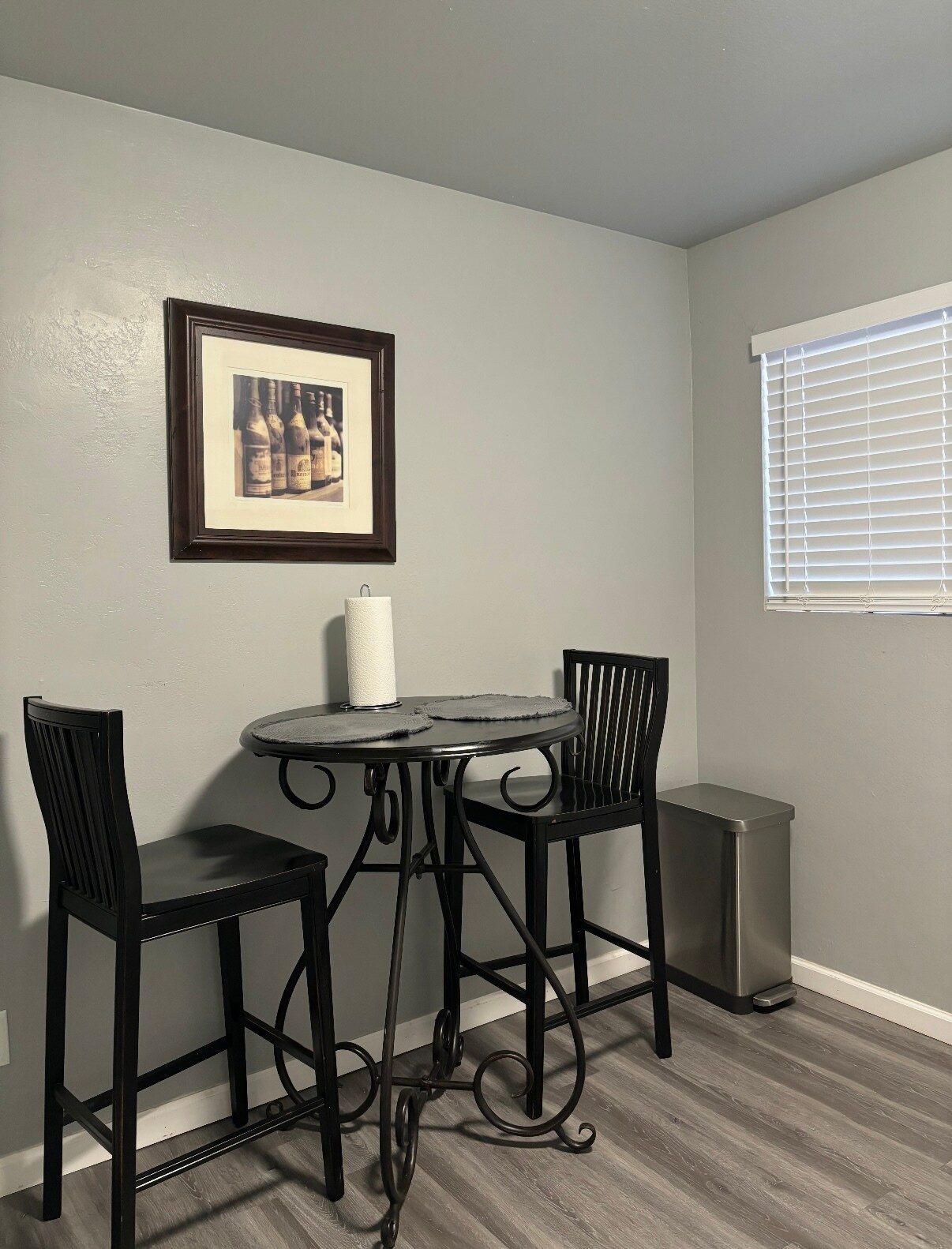 Building Photo - 10116 Comanche Rd NE