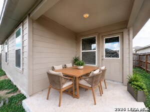 Building Photo - 13611 Mendes Knl