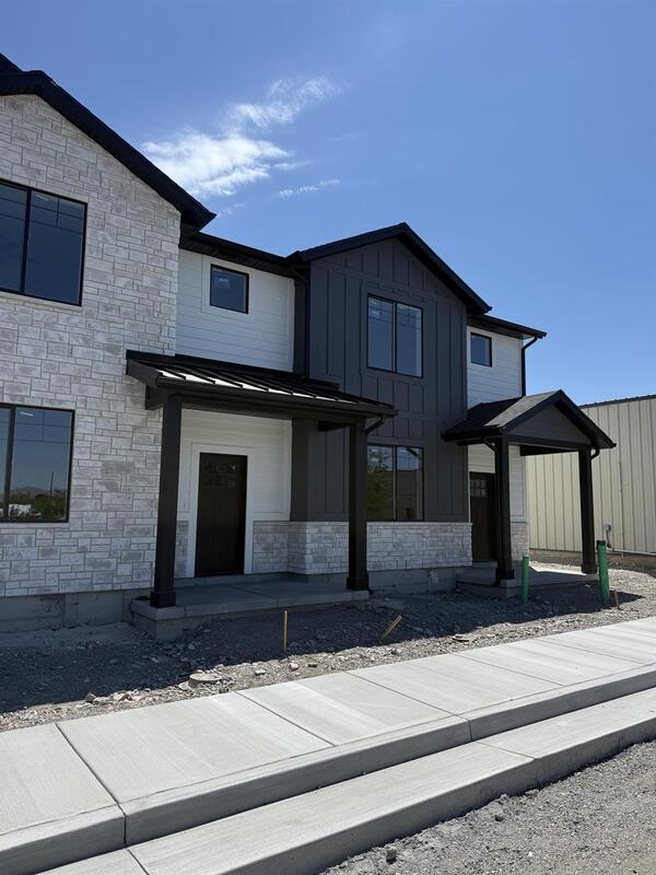 Building Photo - 96 N 400 W