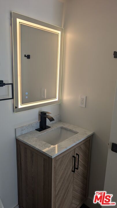 Building Photo - 1125 Lodi Pl