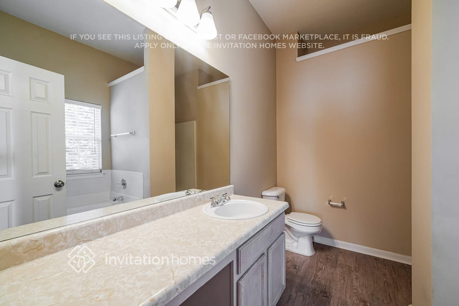 Building Photo - 4116 Green Field Dr