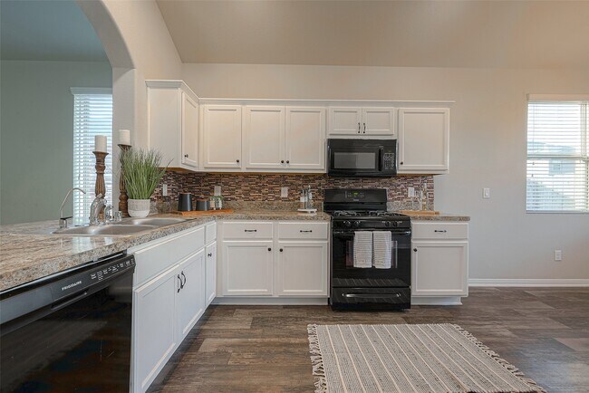 Building Photo - 5207 Chester Springs Ln