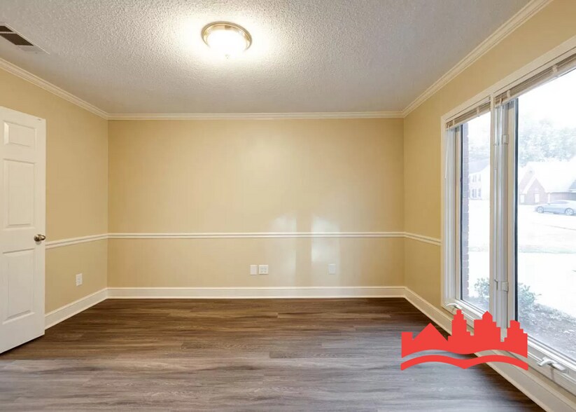 Building Photo - Full Month Rent Credit!! Welcome to 8534 B...