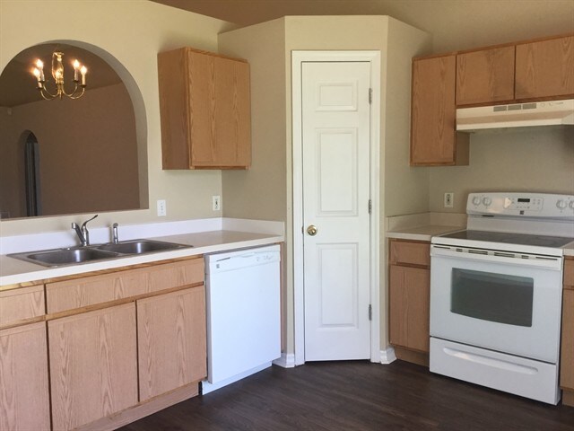 Building Photo - 7861 Harbor Bend Cir