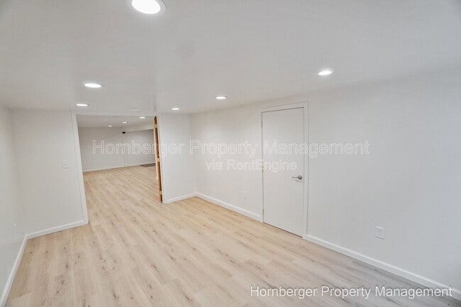 Building Photo - 5126 W Princeton Pl