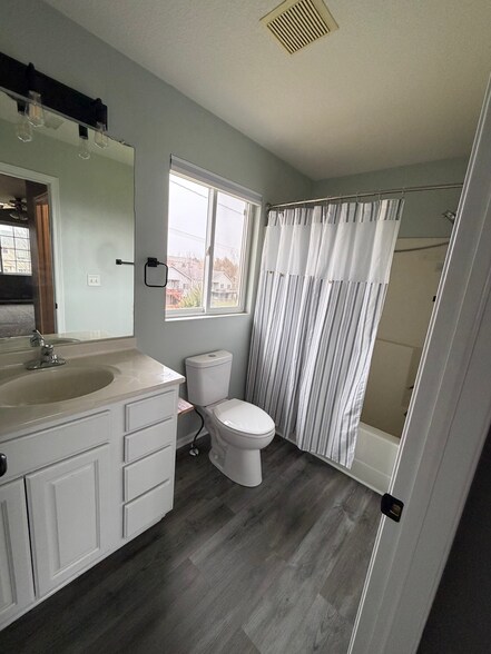 Building Photo - 4507 146th St