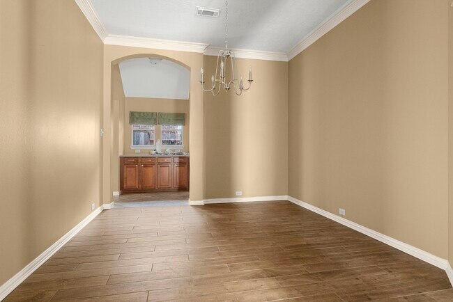 Building Photo - 19830 Broadhead Manor Dr