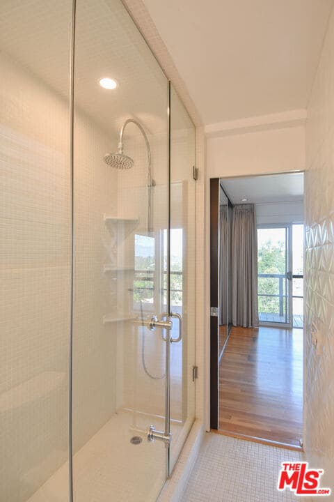 Building Photo - 8895 Appian Way