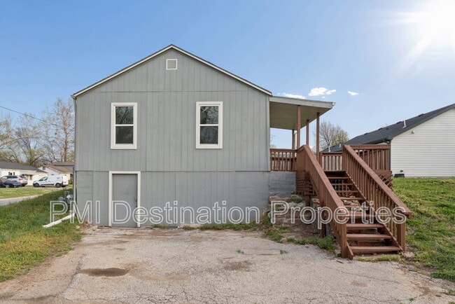 Building Photo - 247 Shadyside Ave