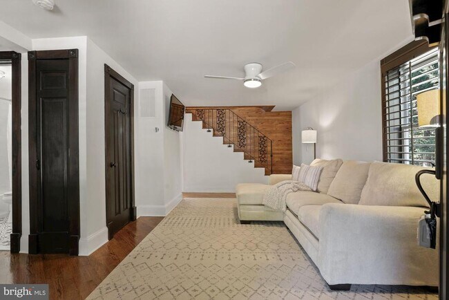 Building Photo - 2730 Oak Valley Dr