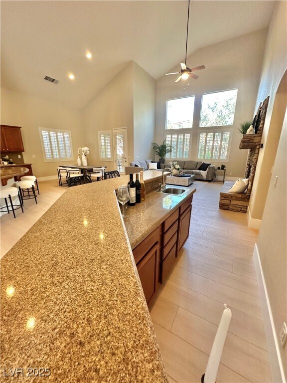 Building Photo - 858 La Sconsa Dr