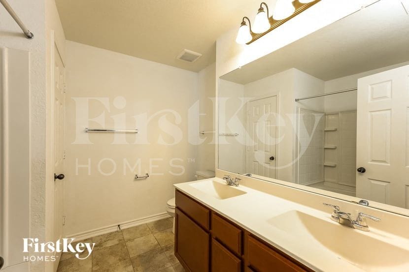 Building Photo - 15403 Daystar Pass