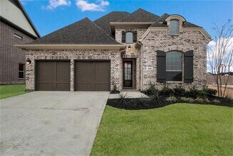 Building Photo - 860 Avery St