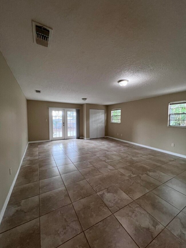 Building Photo - 849 Tupelo Dr