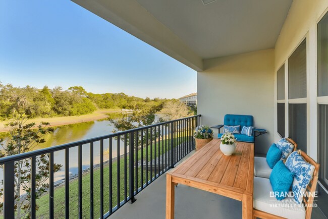 Building Photo - 8648 Castillian Way