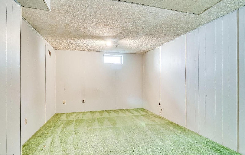 Building Photo - 9417 Mirror Pond Dr