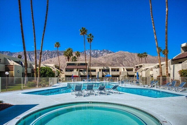 Building Photo - 1655 E Palm Canyon Dr