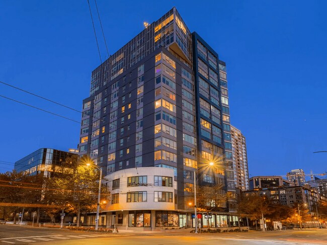 Building Photo - 311 Cedar St