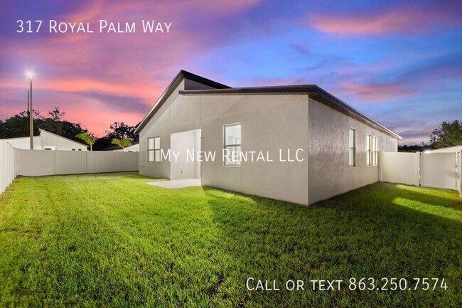 Building Photo - 317 Royal Palm Wy