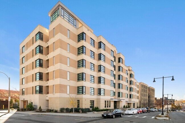 Building Photo - 1650 Commonwealth Ave
