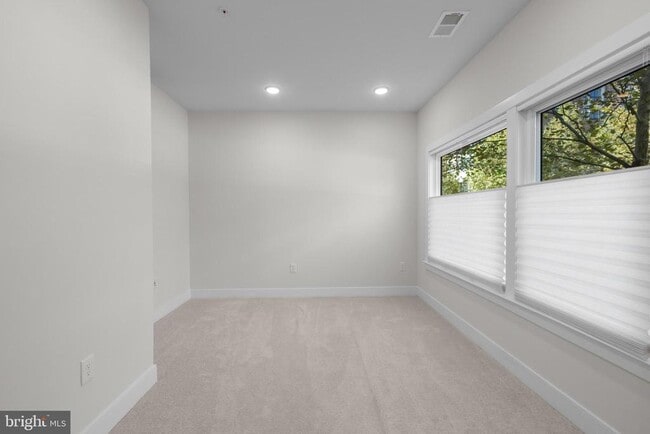 Building Photo - 428 Stabler Ln