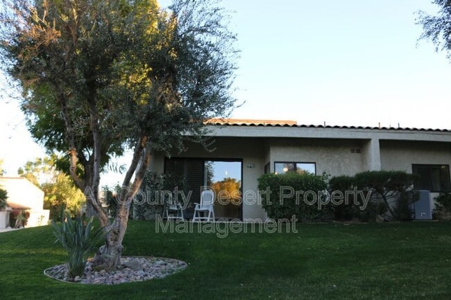 Building Photo - 45426 Driftwood Dr