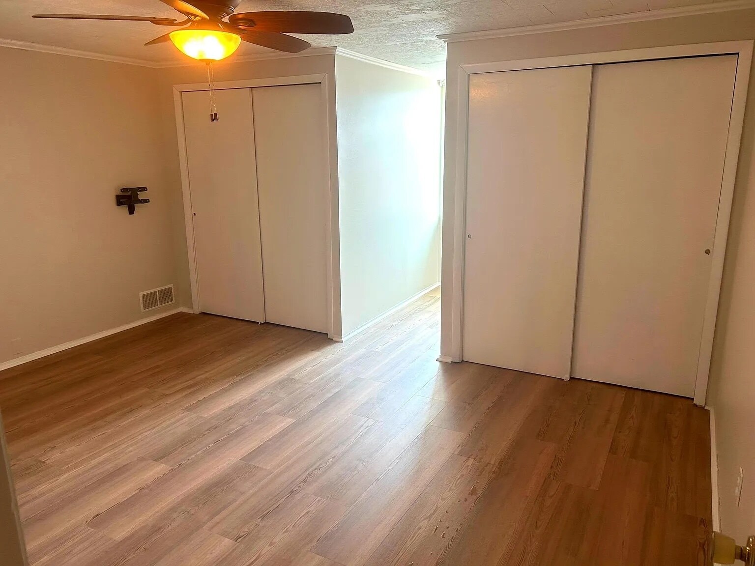 Bedroom - 264 44th St