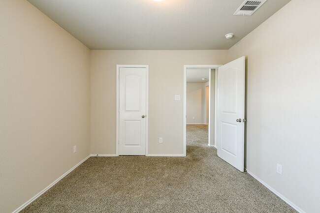 Building Photo - 16744 Lonely Pines Dr